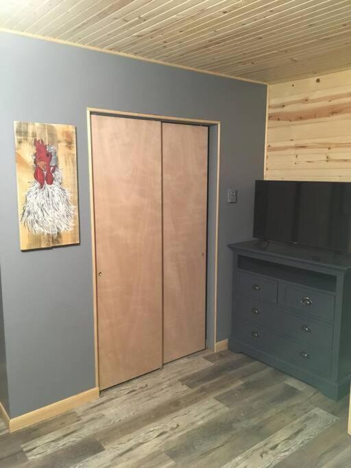 Villa Caddy Corner Has A Hot Tub Just Outside Of Town French Lick Exterior foto