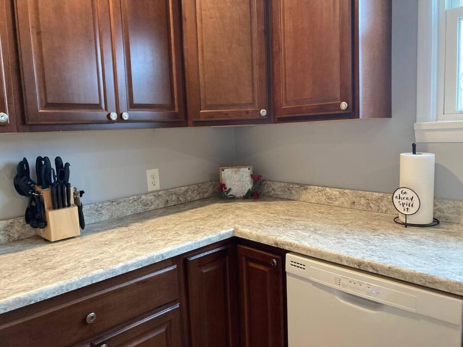 Villa Caddy Corner Has A Hot Tub Just Outside Of Town French Lick Exterior foto