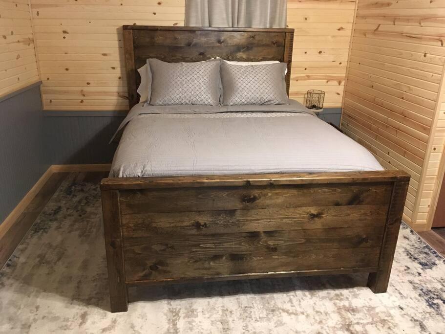 Villa Caddy Corner Has A Hot Tub Just Outside Of Town French Lick Exterior foto